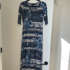 Patterned Summer maxi dress